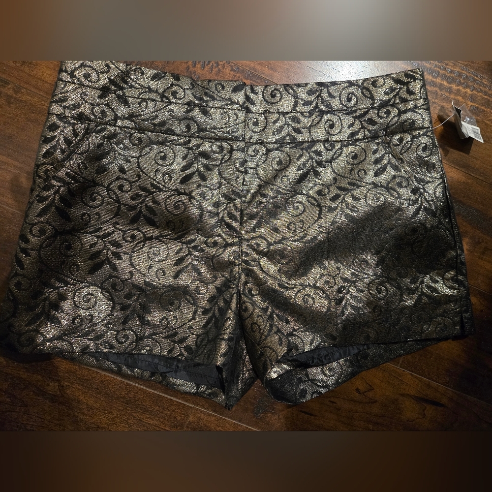 NWT Jacquard Brocade Gold Black Shorts
